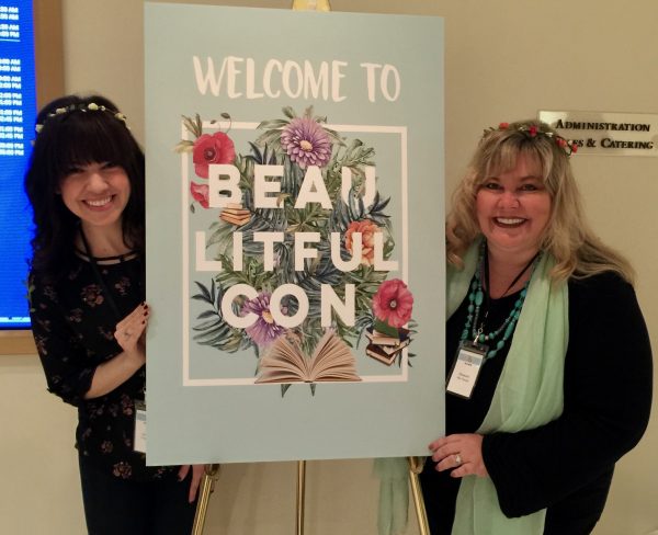 Beaulitful Con with my friend author Lindsay Franklin and resilience expert and fantasy writer Elizabeth Van Tassel